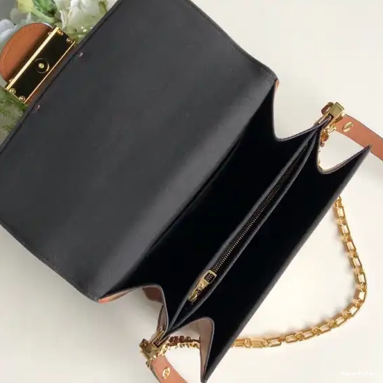 Spring Dauphine MM（2019 Vuitton Show） Louis 0612